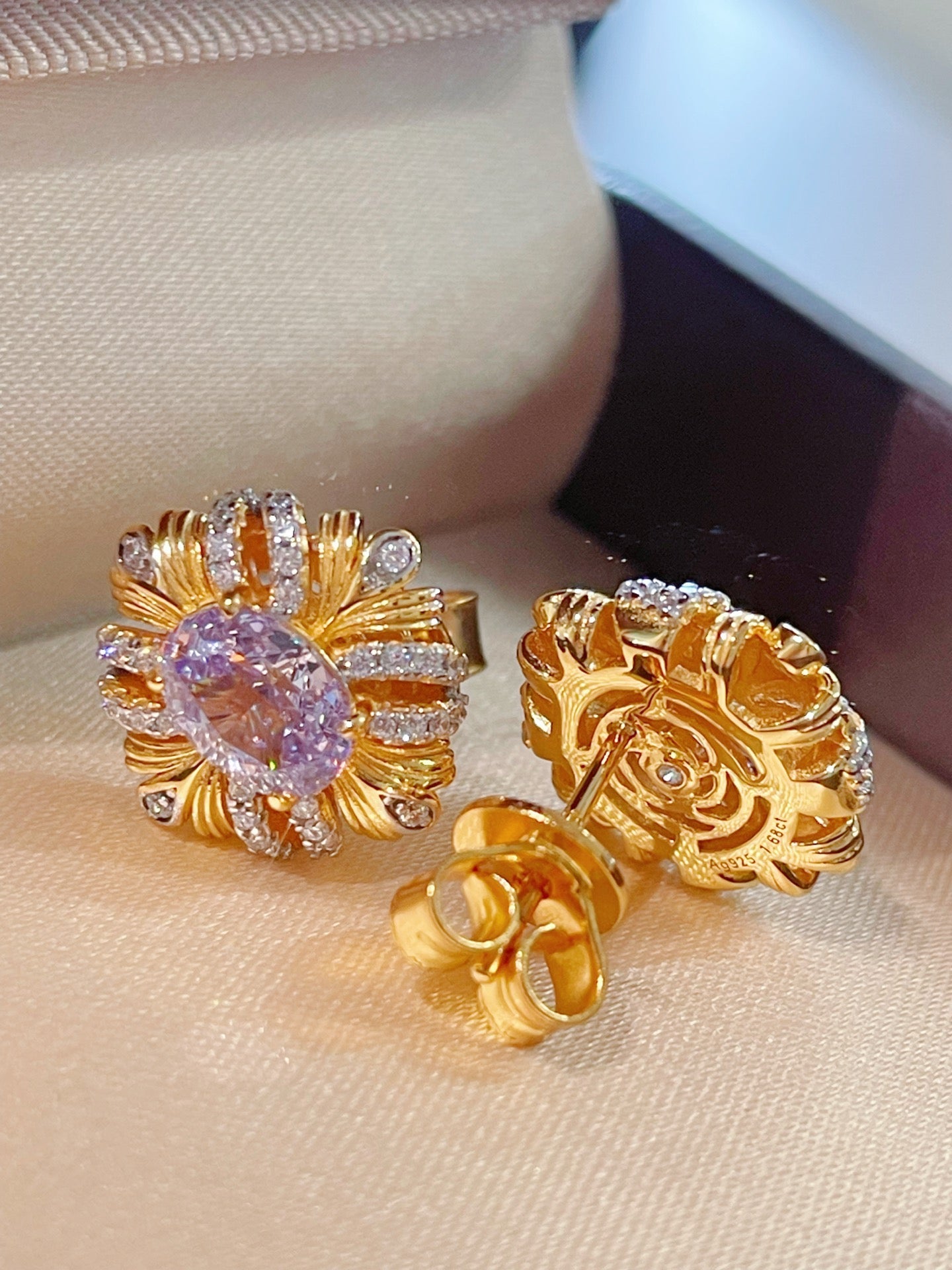Vintage Brushed Purple Diamond Stud Earrings - floysun