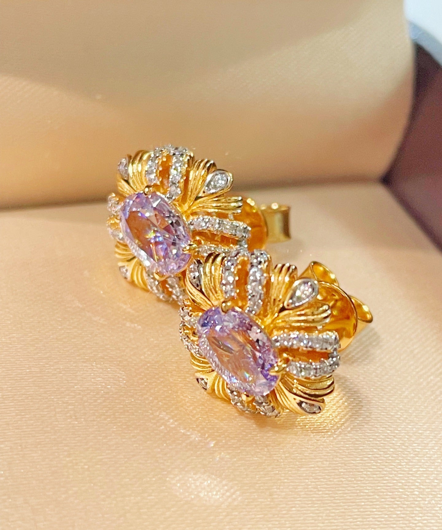 Vintage Brushed Purple Diamond Stud Earrings - floysun