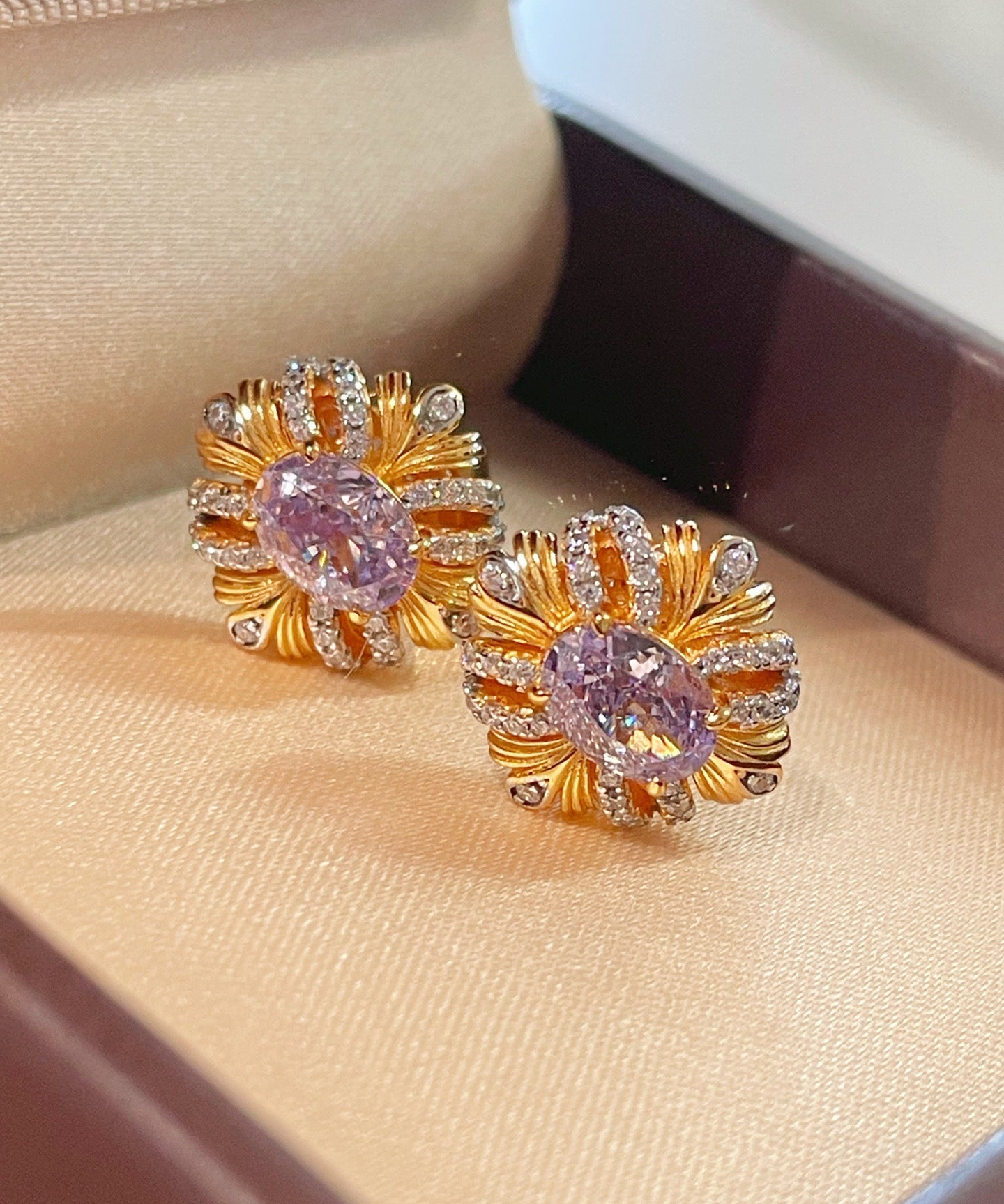 Vintage Brushed Purple Diamond Stud Earrings - floysun