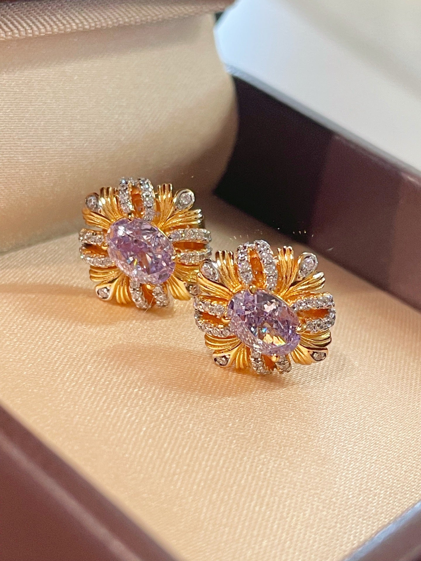Vintage Brushed Purple Diamond Stud Earrings - floysun
