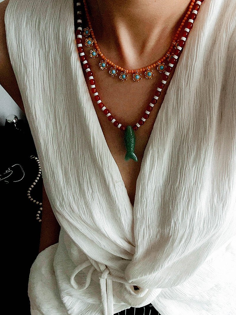 Vintage Carved Fish Necklace with Natural Stones – Red Green & Black White - floysun