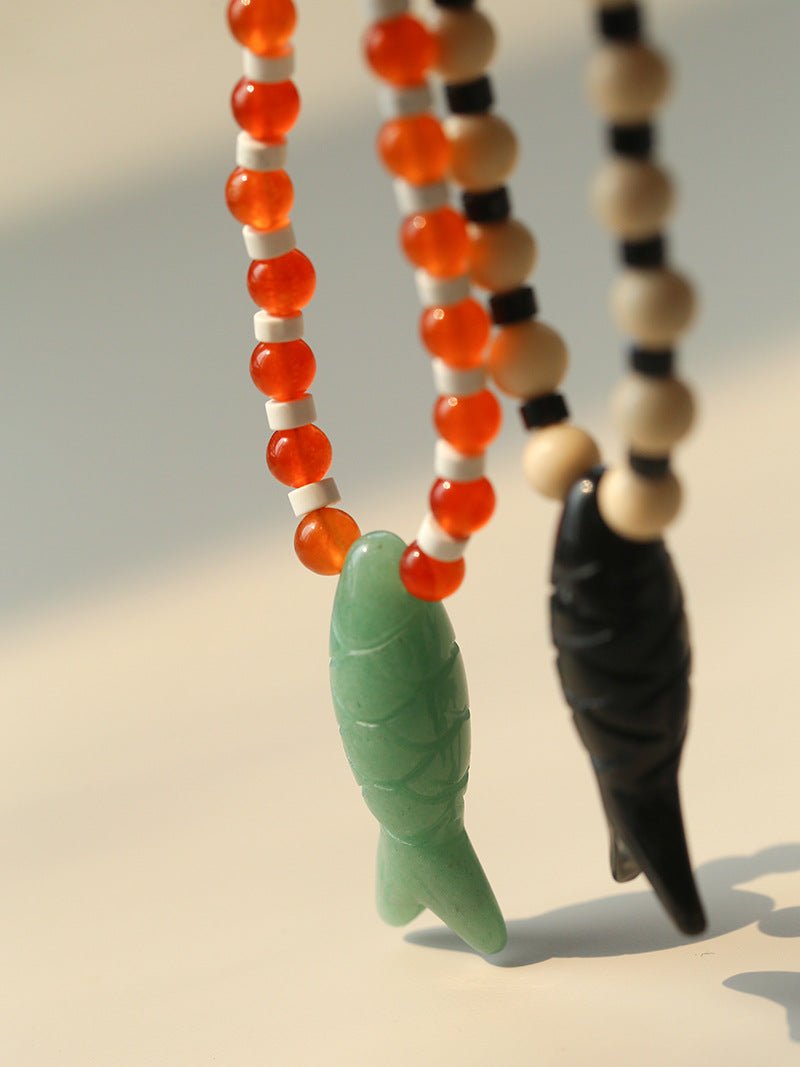 Vintage Carved Fish Necklace with Natural Stones – Red Green & Black White - floysun