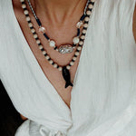 Vintage Carved Fish Necklace with Natural Stones – Red Green & Black White - floysun