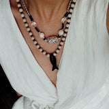 Vintage Carved Fish Necklace with Natural Stones – Red Green & Black White - floysun