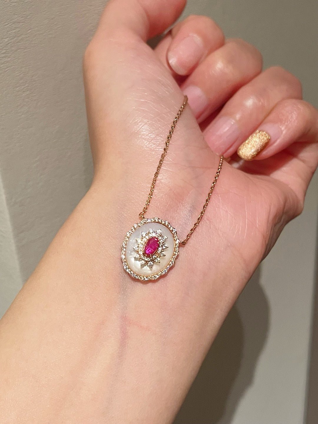 Vintage Court Ruby & Mother - of - Pearl Cabochon Necklace - floysun