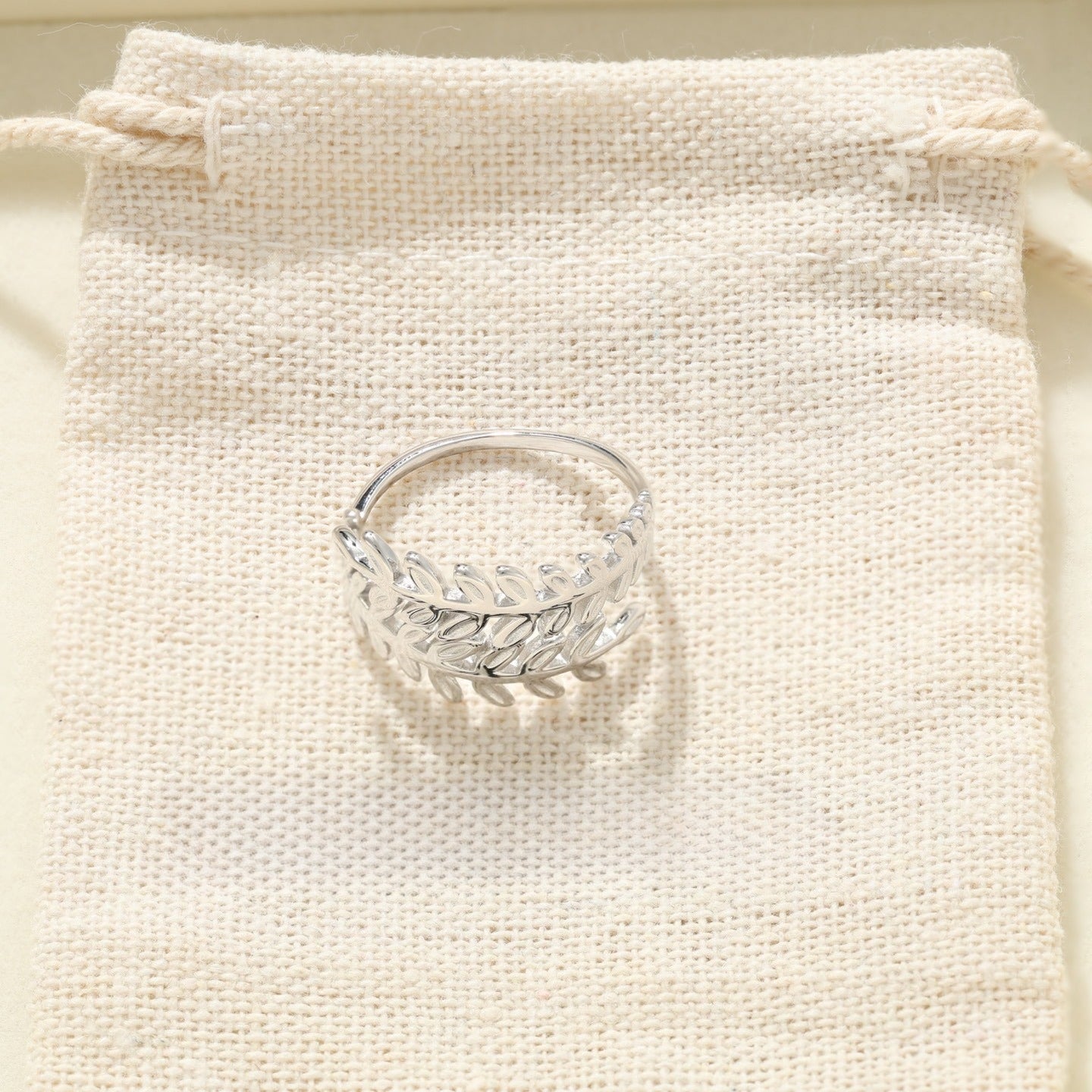 Vintage Designer Laurel Leaf Statement Open Ring - floysun