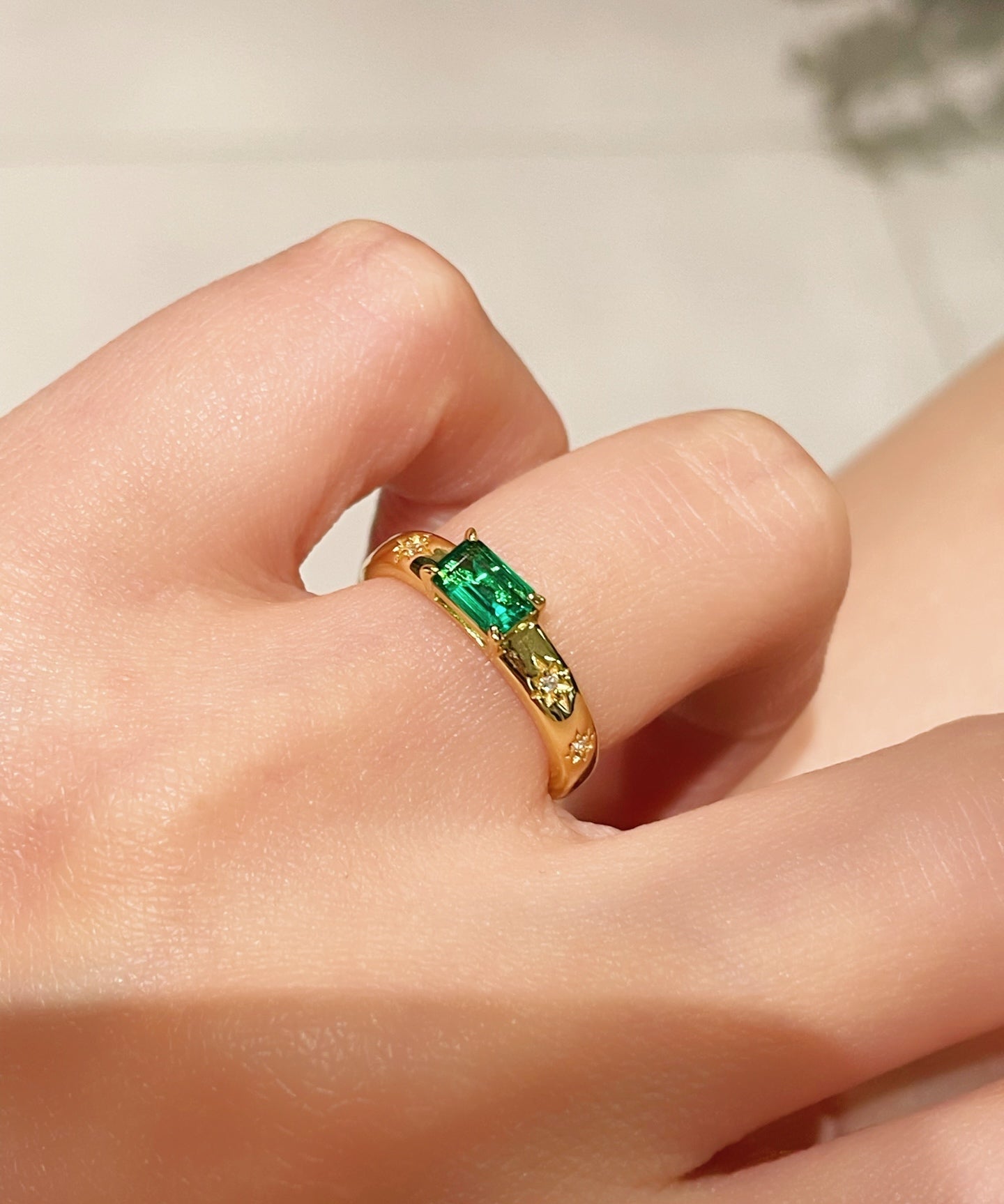 Vintage Emerald Octagram Ring - floysun