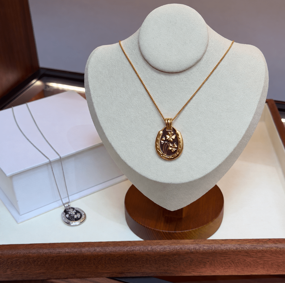 Vintage Four-Leaf Clover Enamel Pendant Necklace - floysun