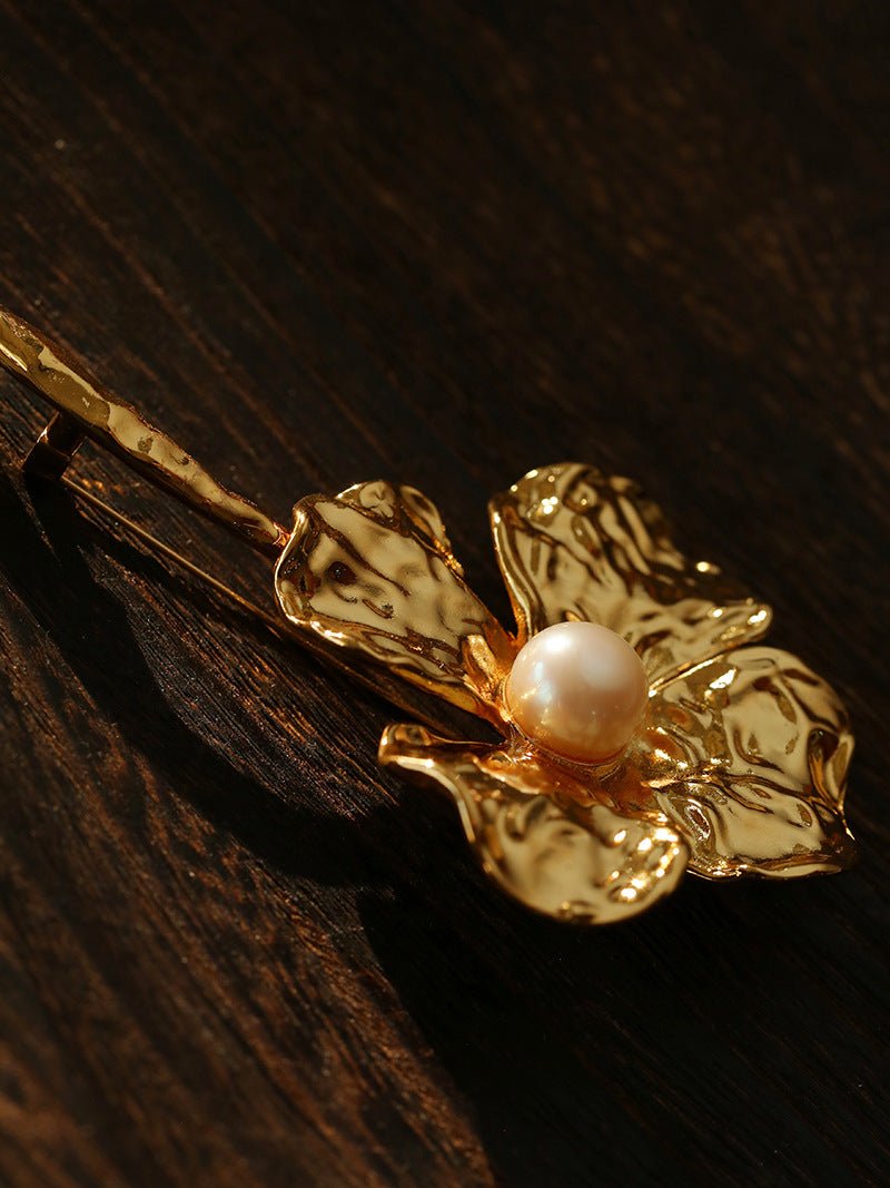 Vintage Four - Petal Pearl Brooch - floysun
