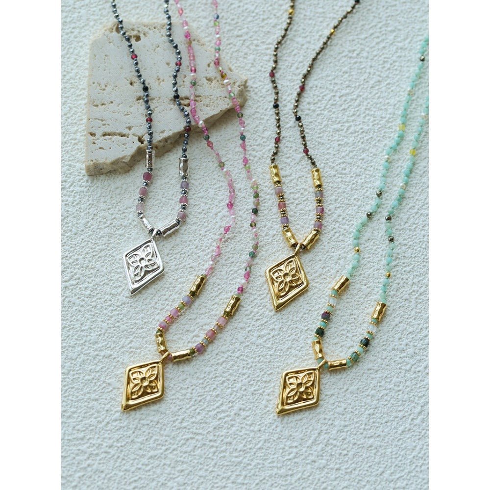 Vintage Geometric Floral Pendant Gemstone Beaded Necklace - floysun