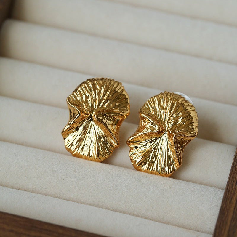 Vintage Ginkgo Leaf Earrings | Textured Gold Stud Earrings - floysun