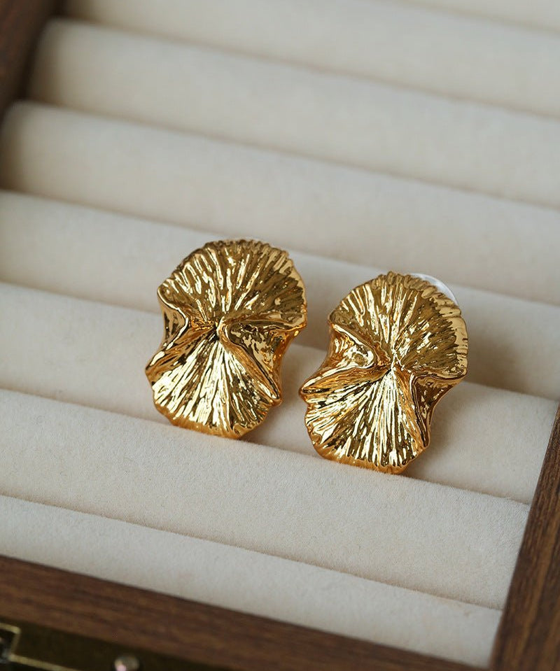 Vintage Ginkgo Leaf Earrings | Textured Gold Stud Earrings - floysun
