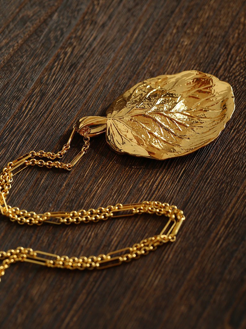 Vintage Gold Leaf Texture Pendant Necklace - floysun
