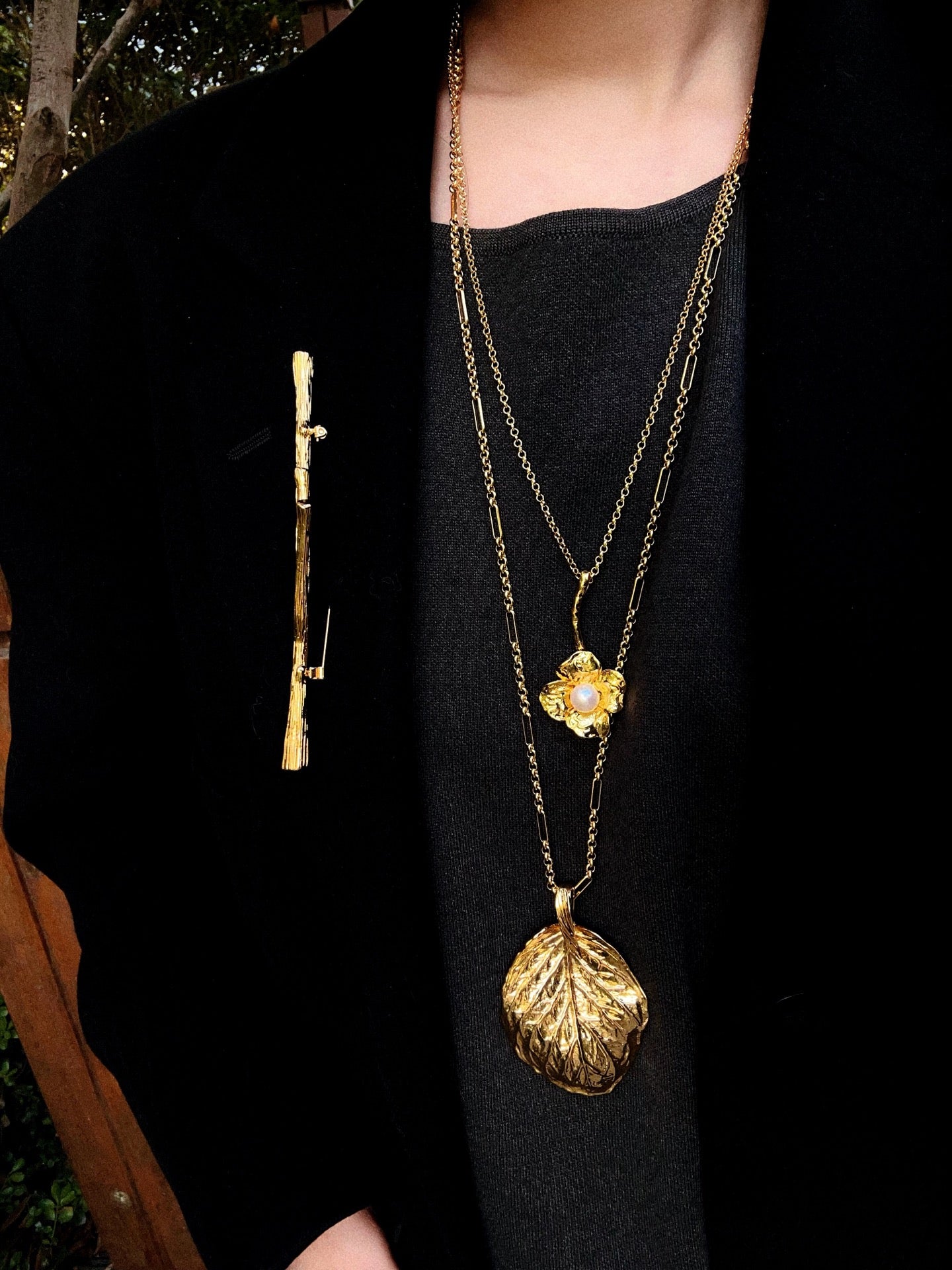 Vintage Gold Leaf Texture Pendant Necklace - floysun