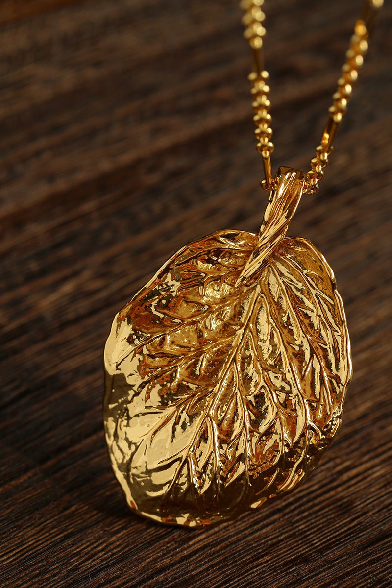 Vintage Gold Leaf Texture Pendant Necklace - floysun