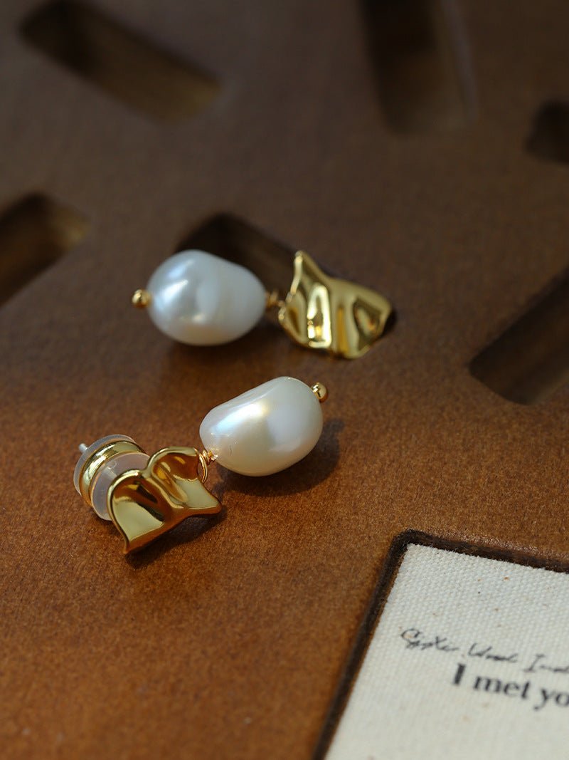 Vintage Gold Natural Freshwater Pearl Drop Earrings - floysun