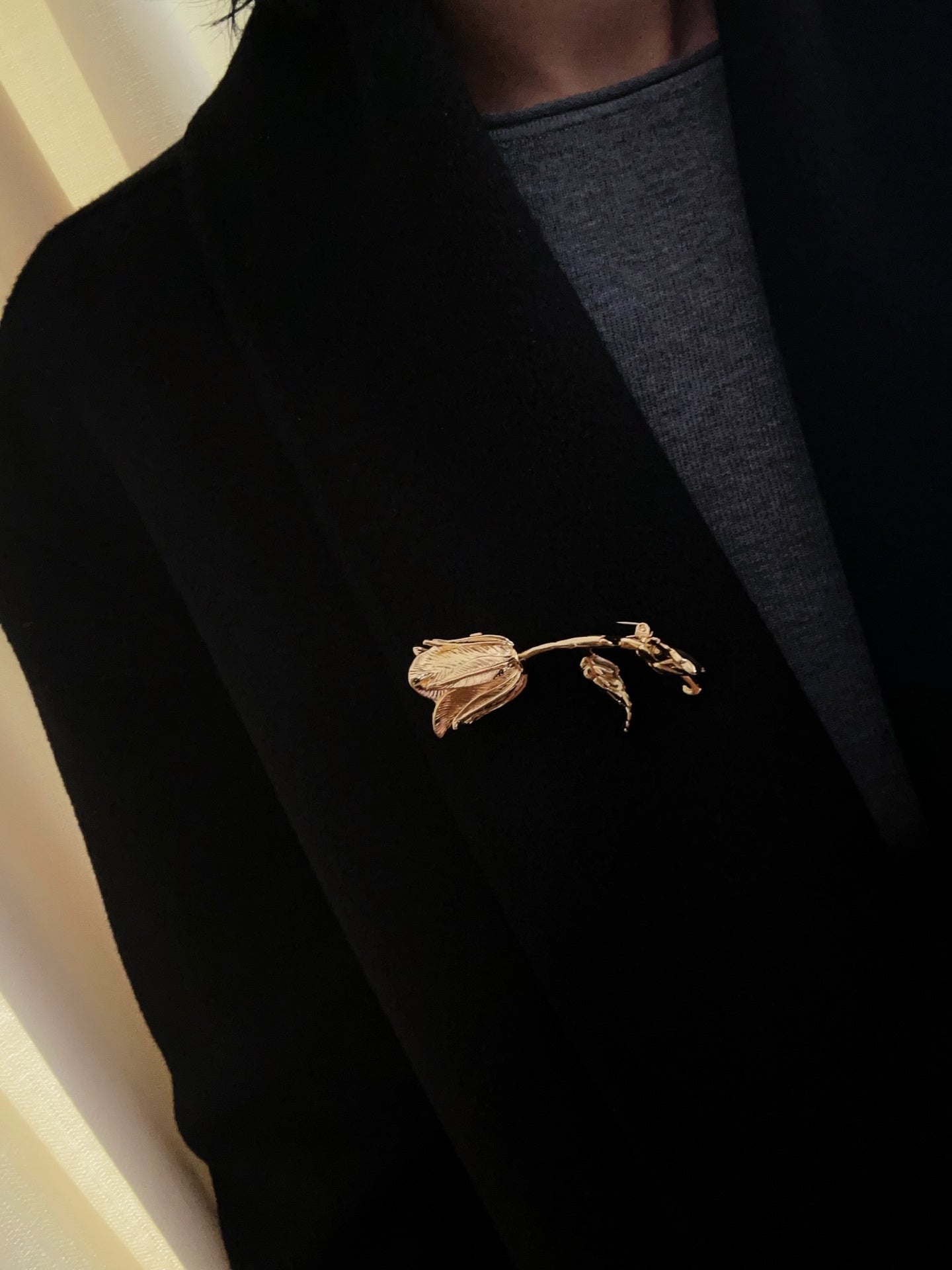 Vintage Gold Rose Branch Brooch - floysun