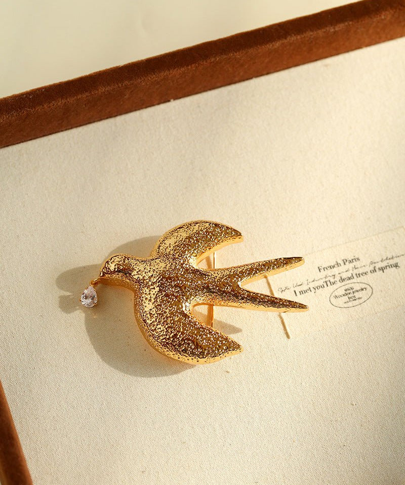 Vintage Hammered Dove Brooch with Drop Zirconia - floysun