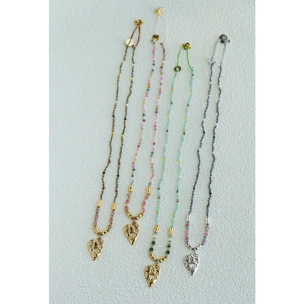 Vintage Heart Floral Carved Pendant Colorful Natural Stone Beaded Necklace - floysun