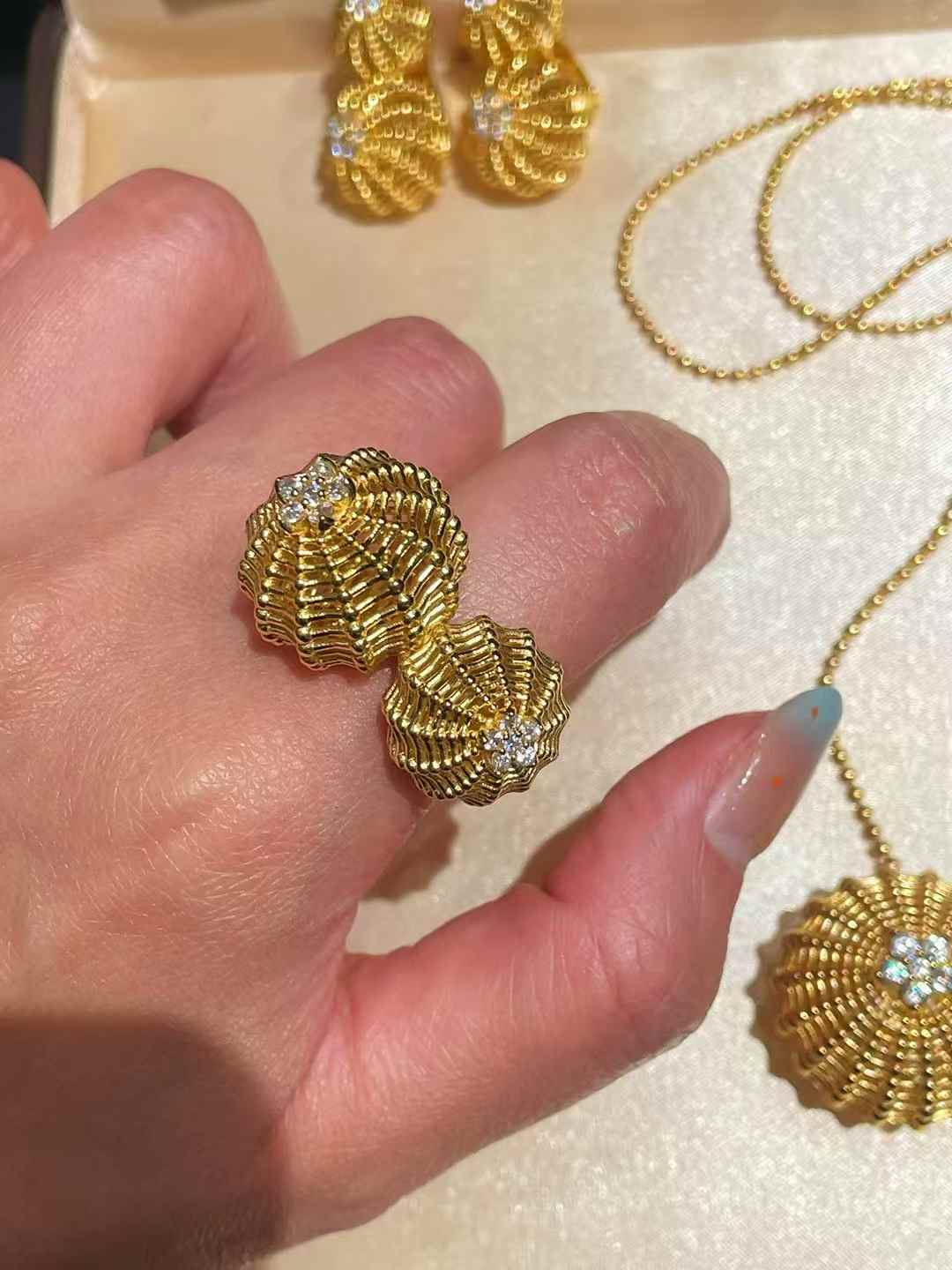 Vintage Heavy Filigree Dual Cactus Ball Statement Ring - floysun