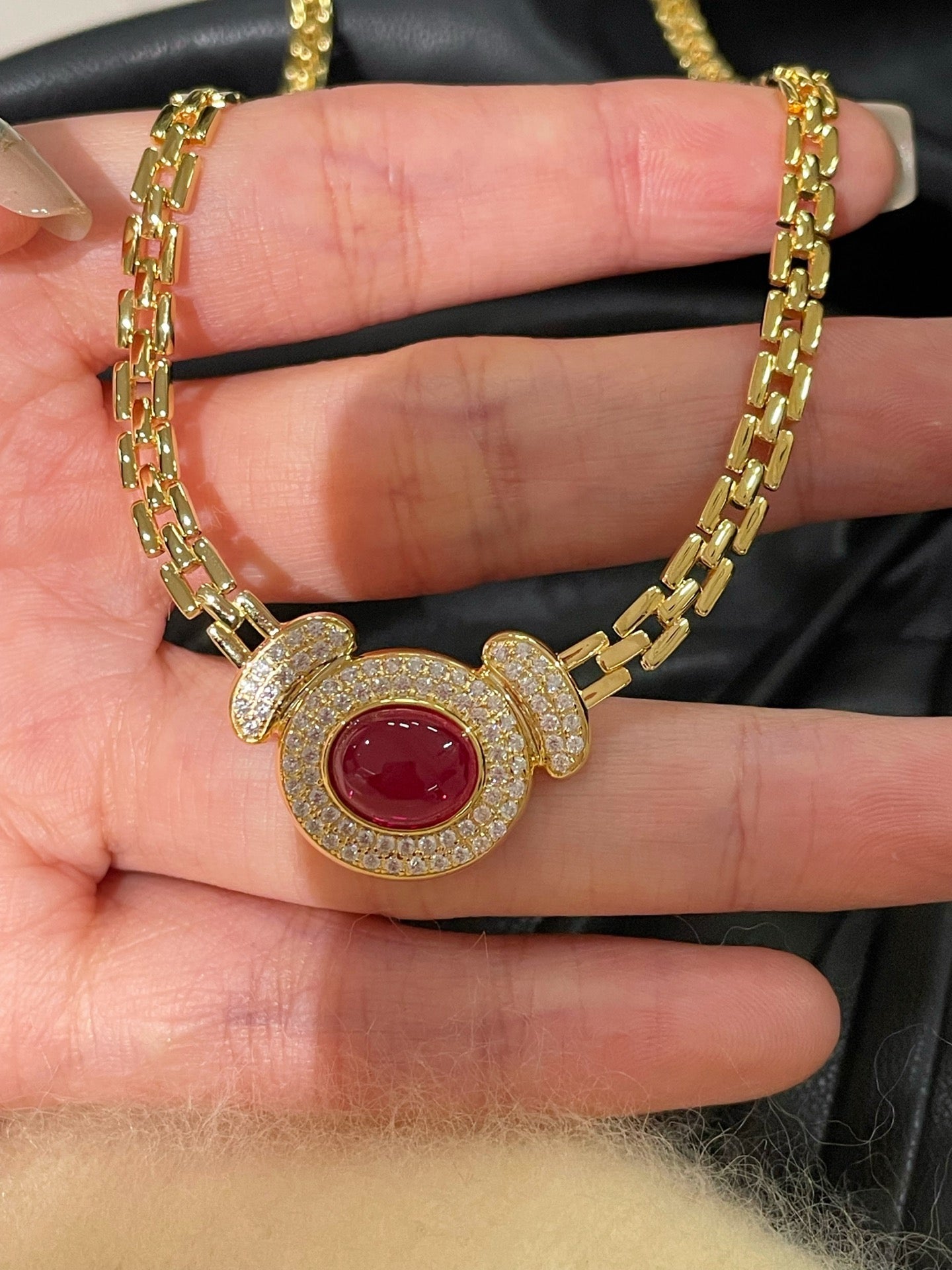 Vintage Heritage Tank Chain Necklace Ruby Sugar - Loaf Cabochon Station - floysun