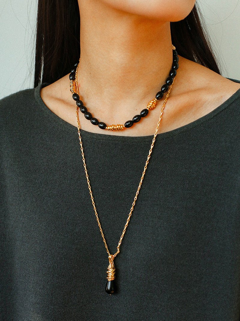 Vintage - Inspired Black Agate Pendant Long Necklace - floysun