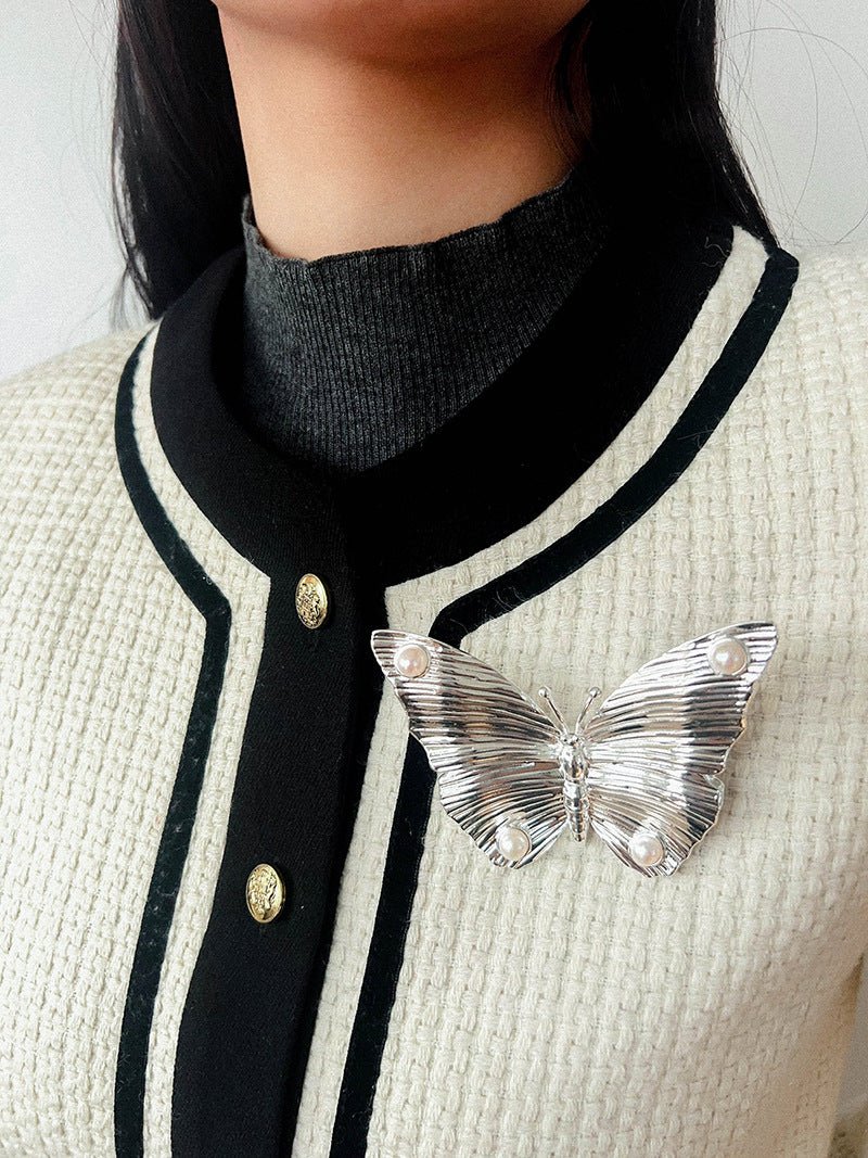 Vintage - Inspired Butterfly Brooch with Pearl & Red Agate - floysun