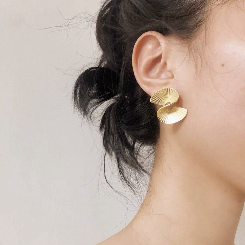 Vintage - Inspired Matte 925 Sterling Silver Folded Paper Fan Earrings - floysun