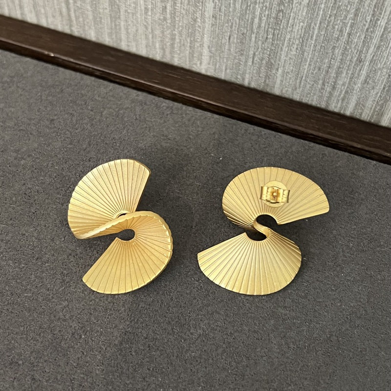 Vintage - Inspired Matte 925 Sterling Silver Folded Paper Fan Earrings - floysun