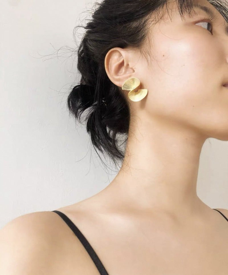 Vintage - Inspired Matte 925 Sterling Silver Folded Paper Fan Earrings - floysun