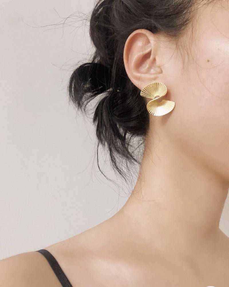 Vintage - Inspired Matte 925 Sterling Silver Folded Paper Fan Earrings - floysun