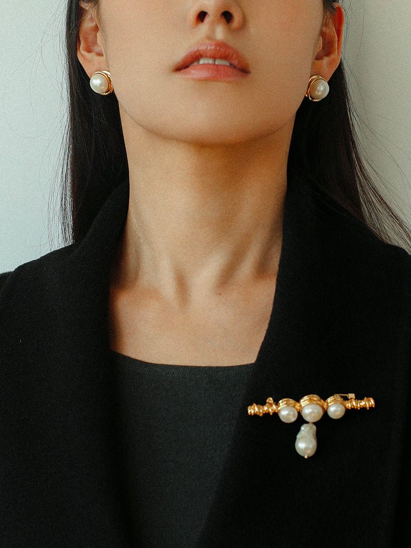 Vintage - Inspired Round Pearl Stud Earrings - floysun