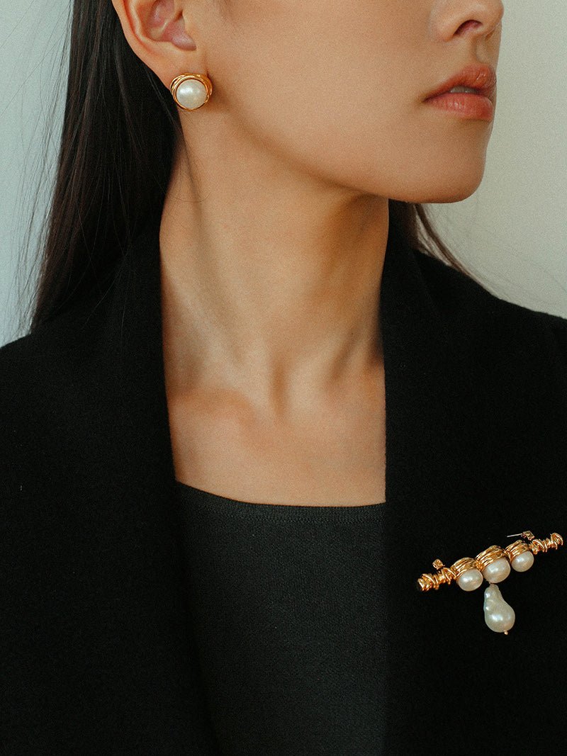 Vintage - Inspired Round Pearl Stud Earrings - floysun