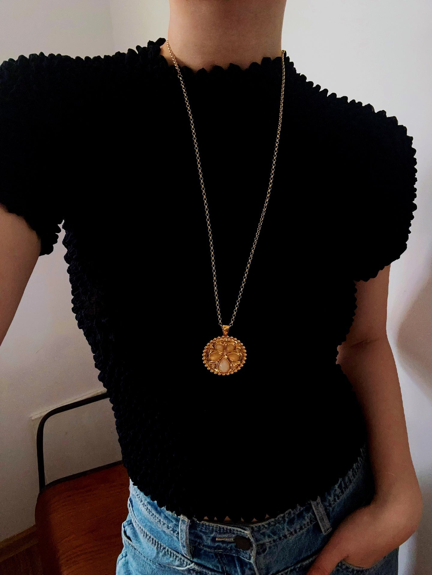 Vintage - Inspired White Crystal Clover Compass Long Necklace - floysun