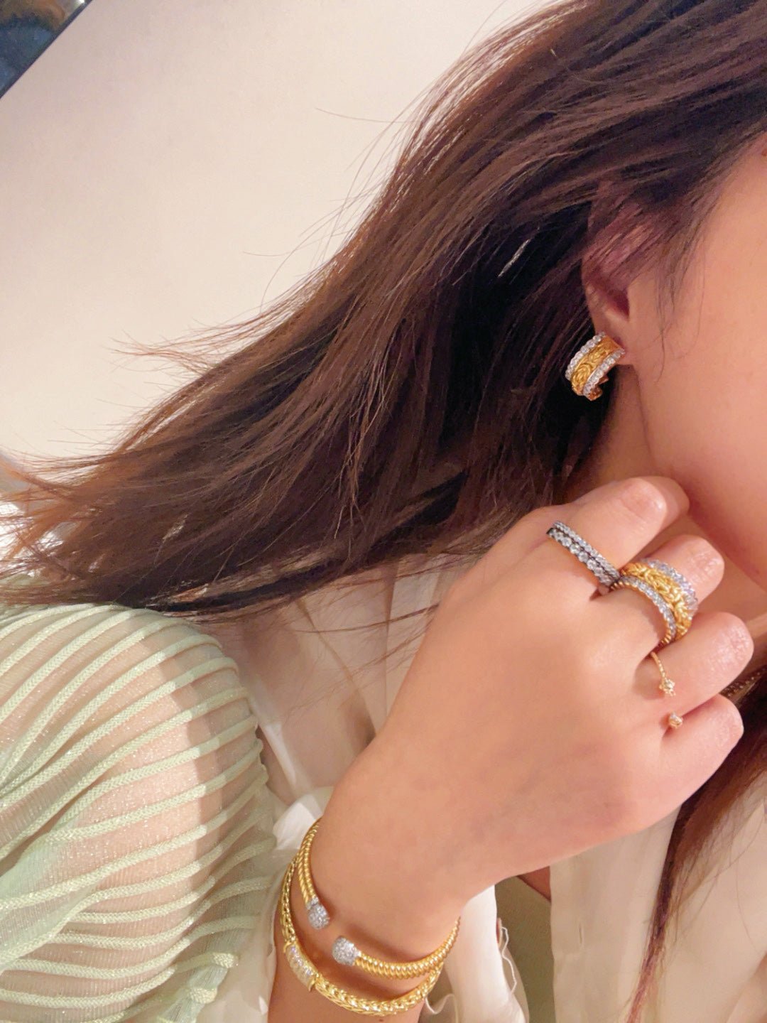 Vintage - Inspired Wide Hoop Earrings with Sparkling Stones - floysun