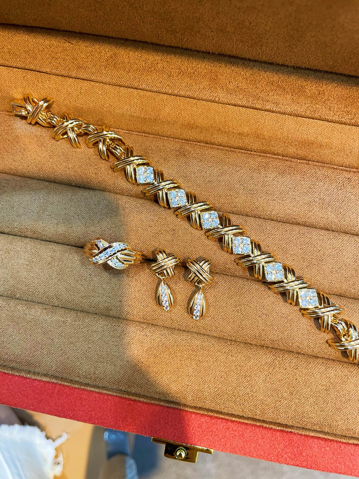 Vintage Intertwined Knot Lab-Grown Diamond Bracelet - floysun