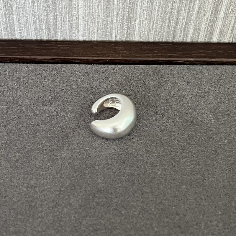 Vintage Japanese - Style 925 Silver Chunky C - Shaped Ear Cuff - floysun