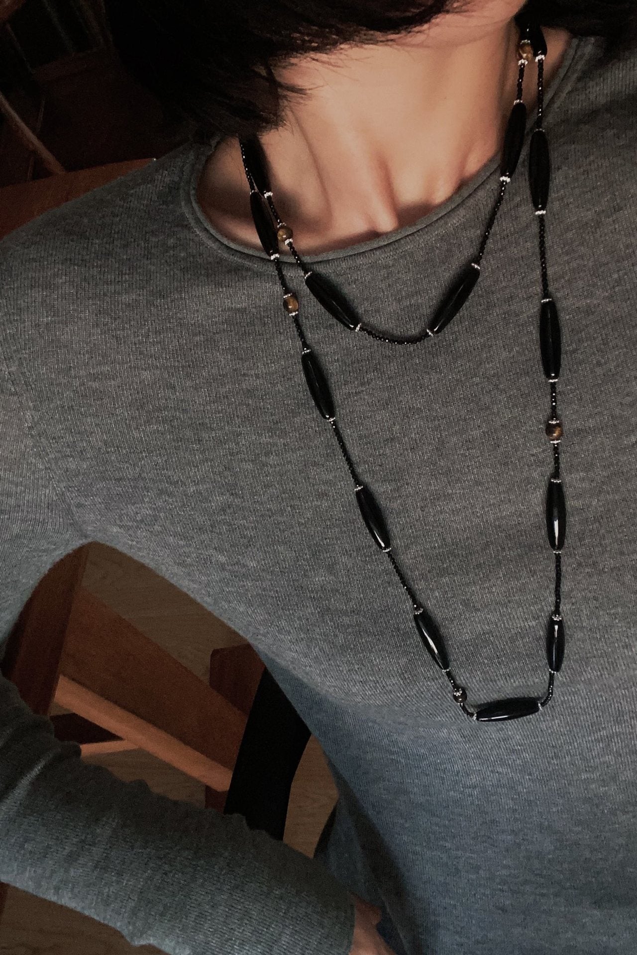 Vintage Long Agate & Black Spinel Necklace - floysun