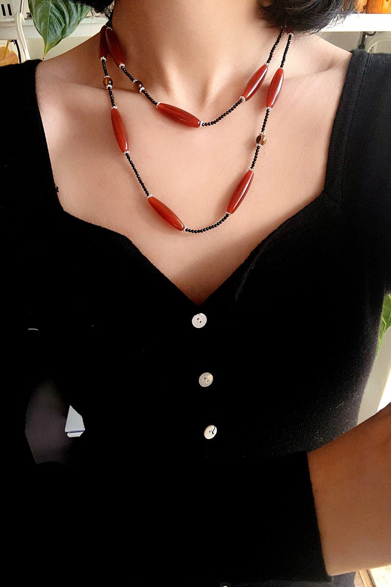 Vintage Long Agate & Black Spinel Necklace - floysun