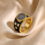 Vintage Medusa Black Enamel Ring - floysun