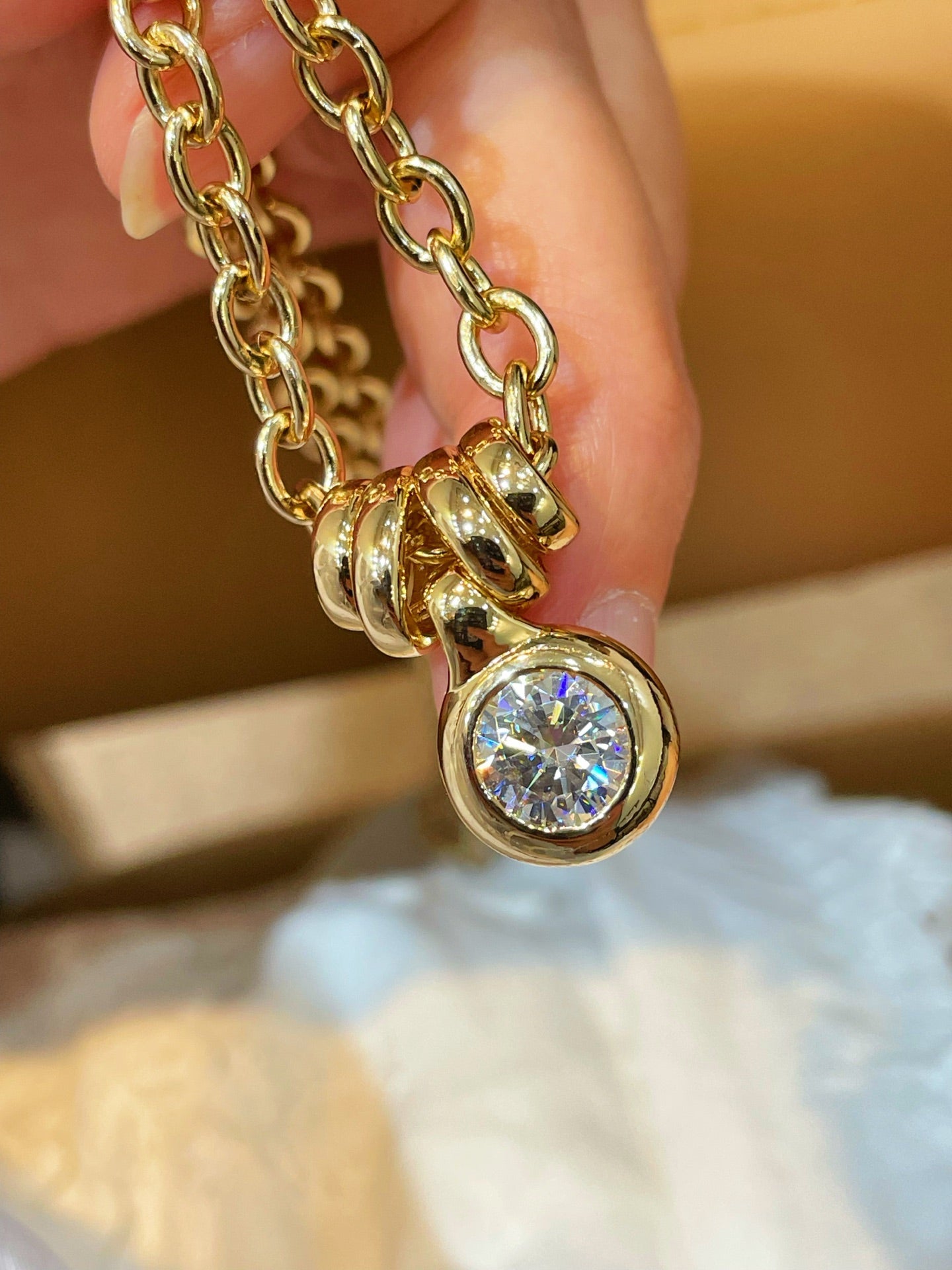 Vintage Minimalist Luxury Design Bubble Diamond Pendant Necklace - floysun