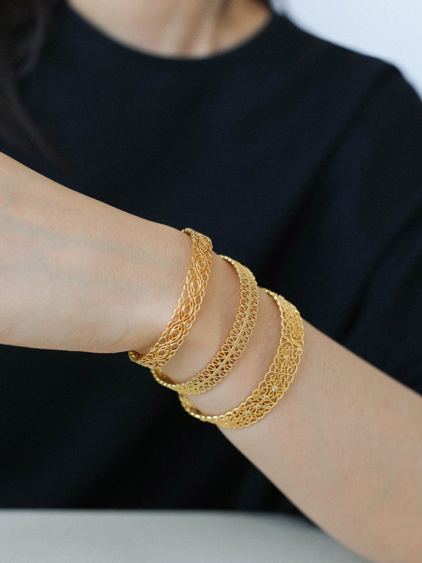 Vintage Palace Lace Filigree Open Cuff Stackable Bracelet - floysun