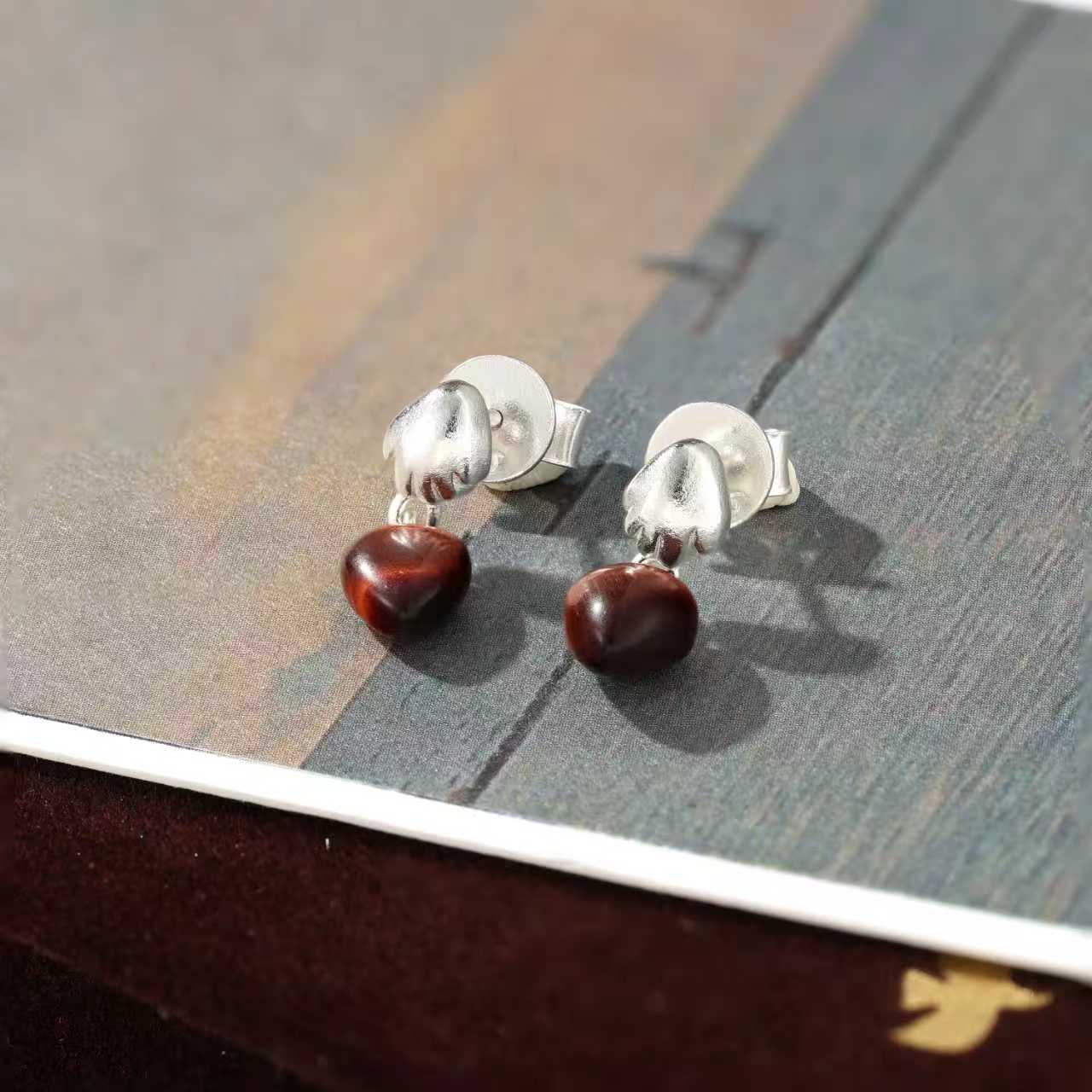 Vintage Palm & Red Tiger's Eye Heart Drop Earrings - floysun