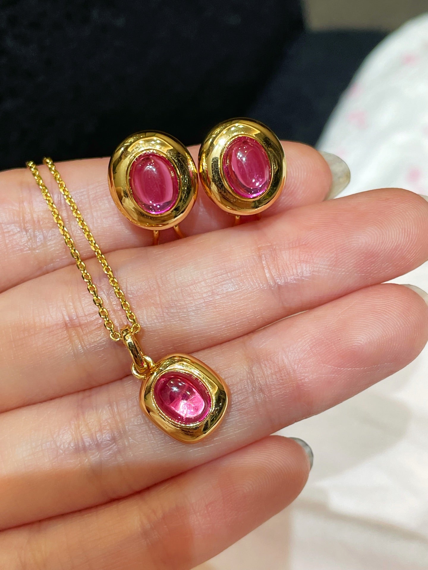 Vintage Pink Lab-Grown Sapphire Cabochon Leverback Earrings - floysun