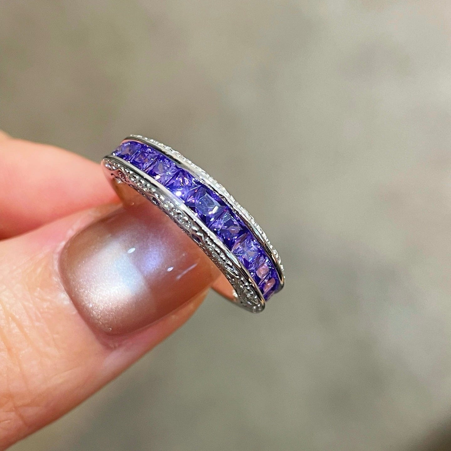 Vintage Princess-Cut Lab-Grown Sapphire Eternity Band Ring - floysun