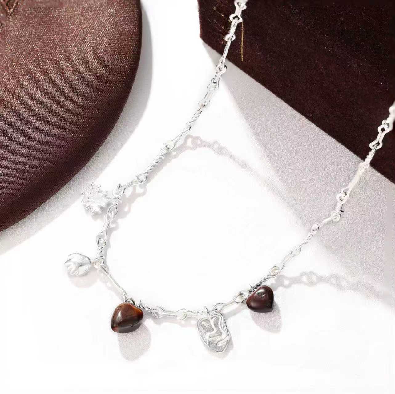 Vintage Red Tiger's Eye Charm Necklace | Heart Series Choker - floysun