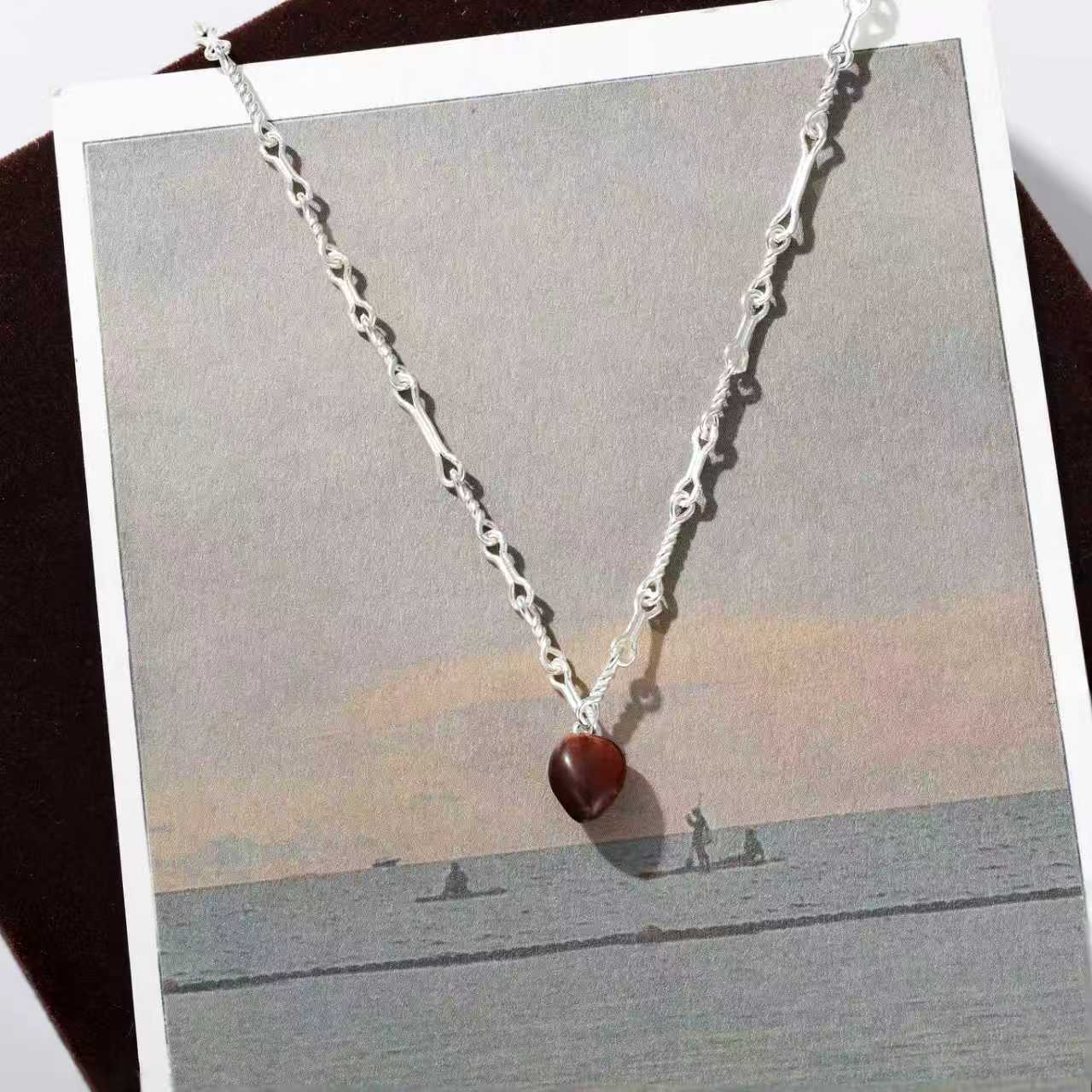 Vintage Red Tiger's Eye Heart Pendant Necklace - floysun