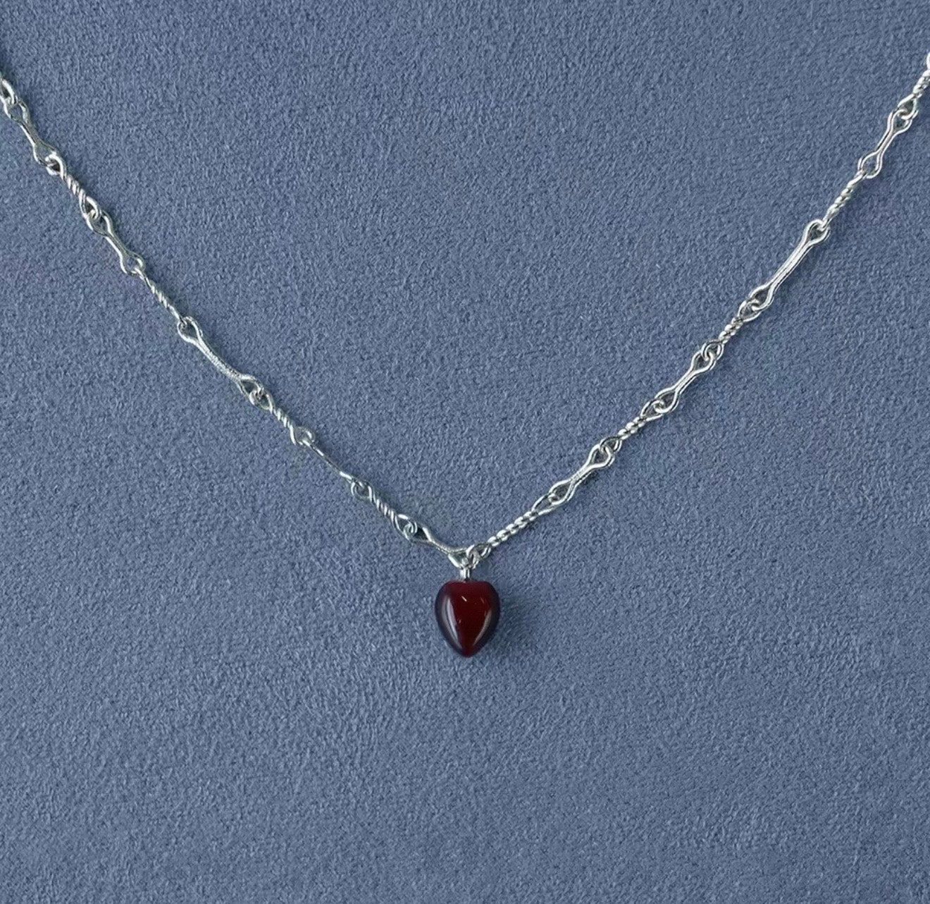Vintage Red Tiger's Eye Heart Pendant Necklace - floysun