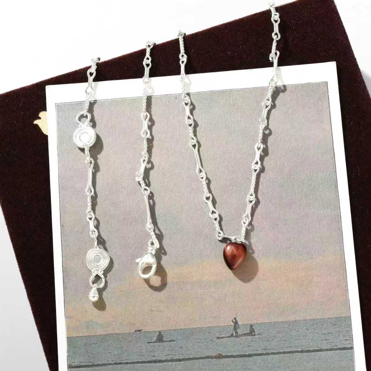 Vintage Red Tiger's Eye Heart Pendant Necklace - floysun