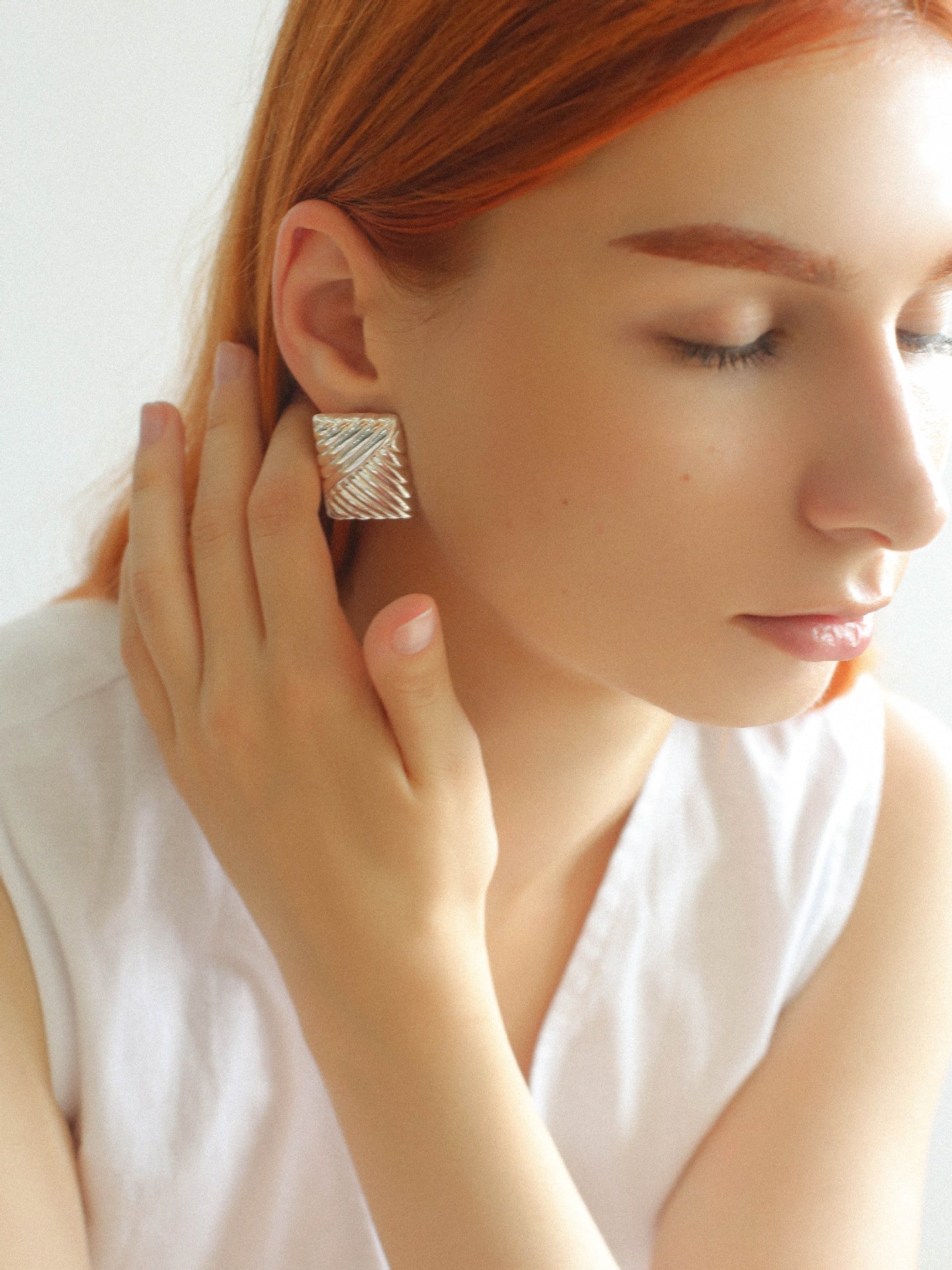 Vintage Ribbed Rectangular Statement Earrings - floysun